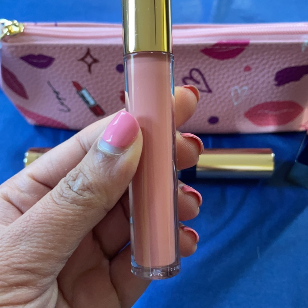 Makeup Set - Picture 6 of 7